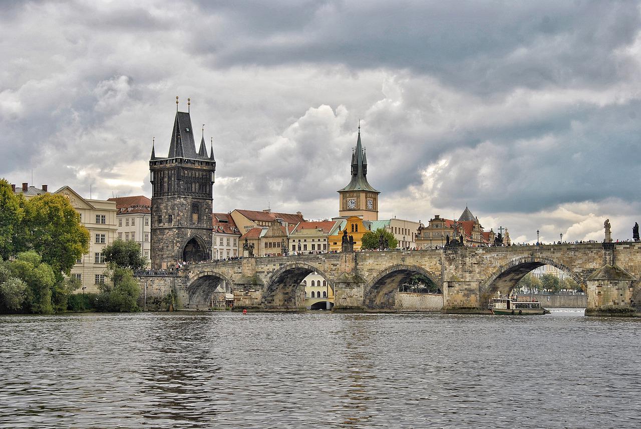 charles bridge gd55434bce 1280