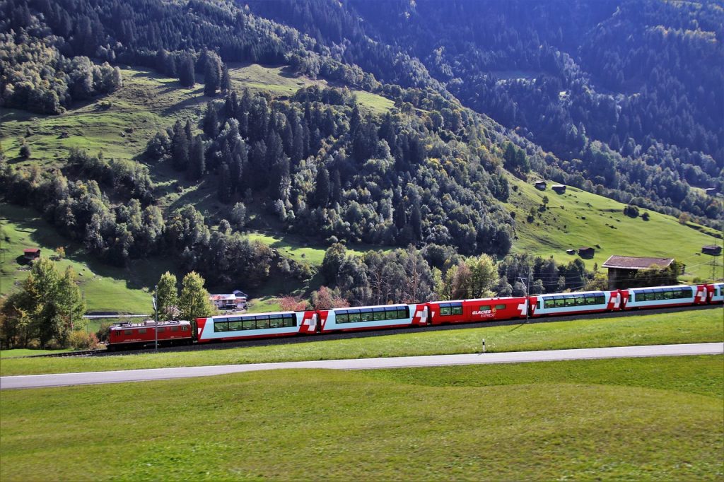 Uma viagem de trem é sempre garantia de conforto, praticidade e belas paisagens. Por isso reunimos os melhores destinos para você aproveitar ainda mais essa experiência, assim como dicas para não ter nenhum problema ao embarcar nessa aventura.