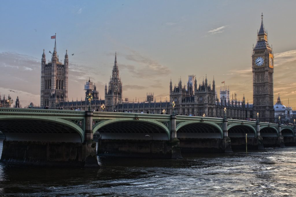 O ultimo dos principais pontos turísticos de Londres, é esse lugar que é um verdadeiro cartão postal e não tem como negar, aproveite para fazer muitas fotos e registrar essa viagem inesquecível.